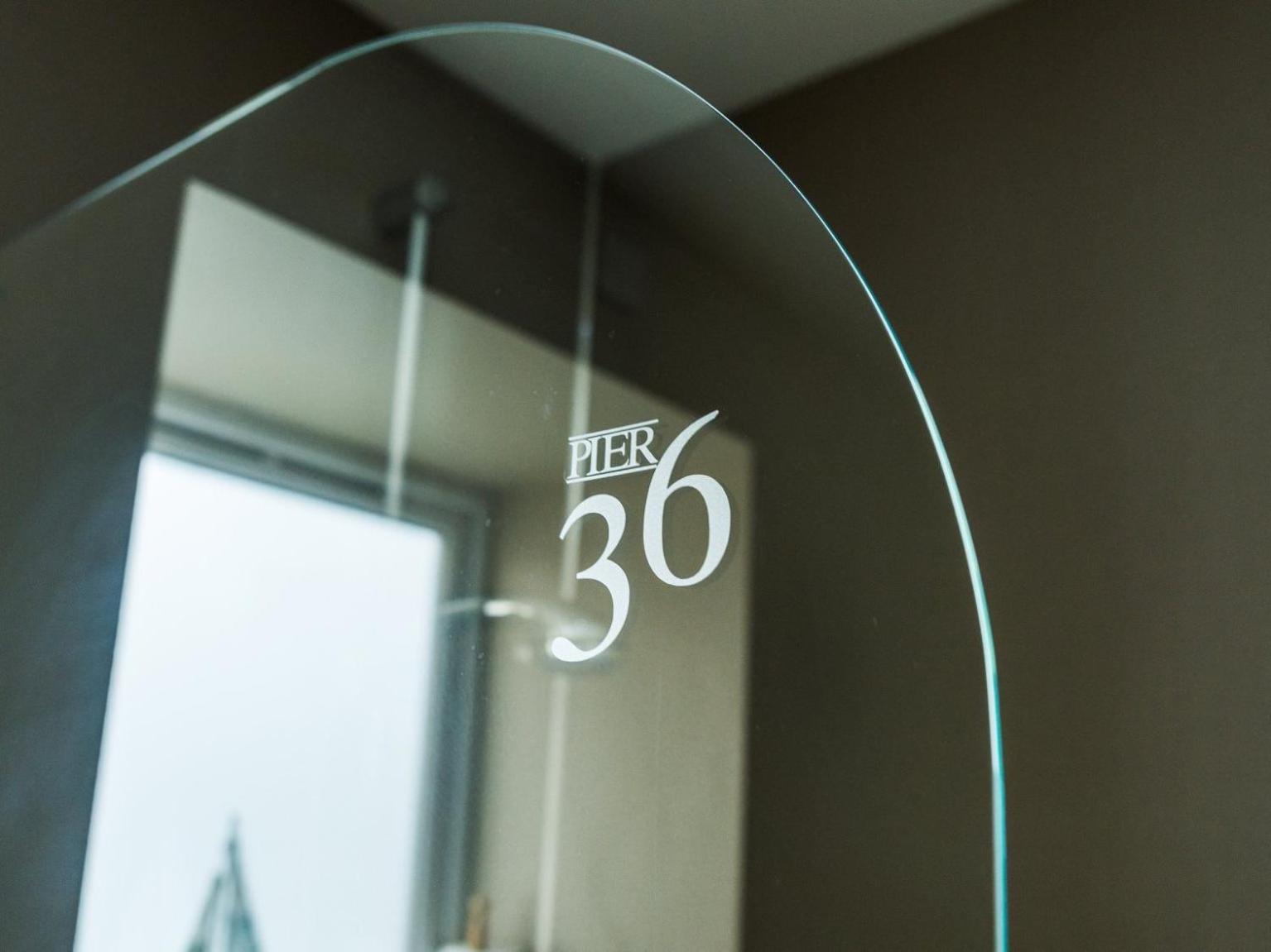 Pier 36 Hotel Donaghadee Room photo